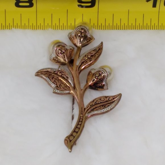Damascene Flower Faux Pearl Brooch (DMS 15) - Picture 6 of 6